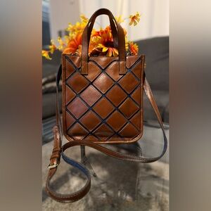 Patricia Nash Billie Leather & Denim
Top Handle Crossbody-Cognac-Denim